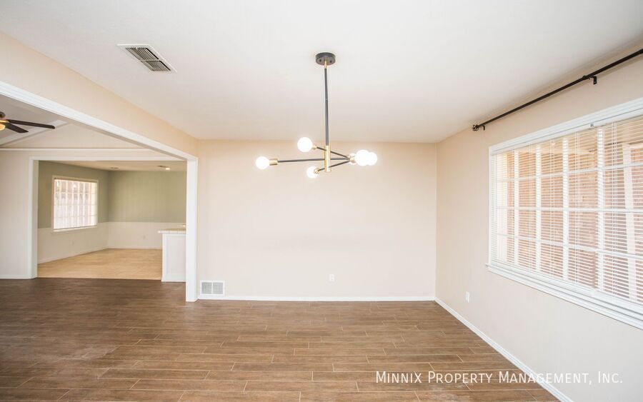 Building Photo - 6309 Nashville Dr