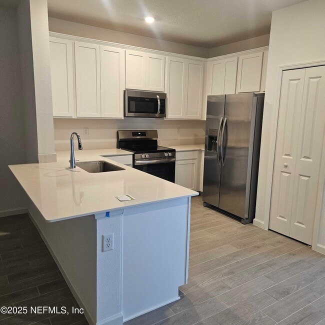 Building Photo - 3984 Mezzanine Ln