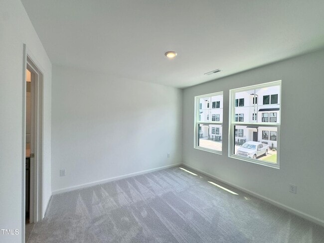 Building Photo - 1529 Crescent Townes Wy