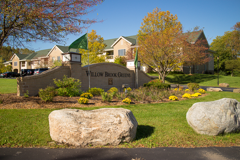 Primary Photo - Willow Brook Greens Apartments