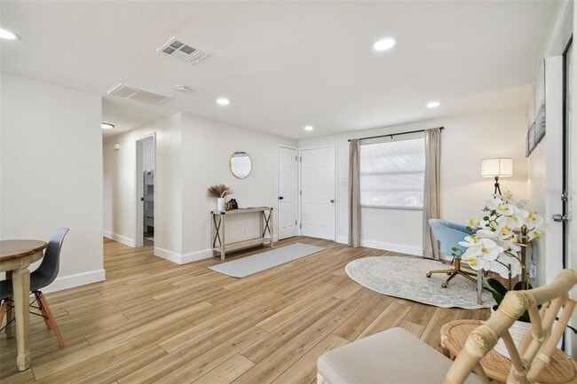 Building Photo - 1411 Coppertree Dr