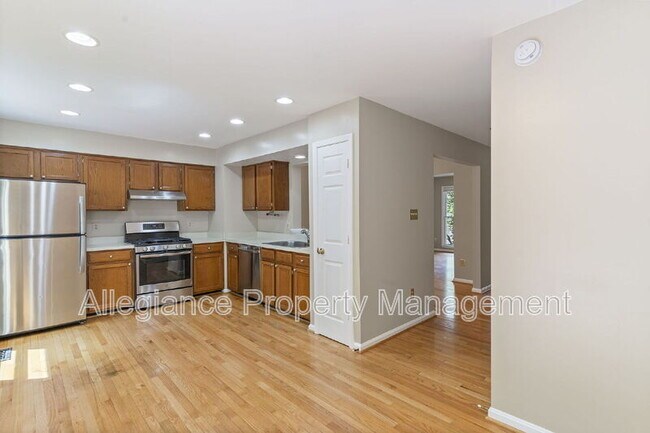 Building Photo - 8073 Morning Meadow Ct