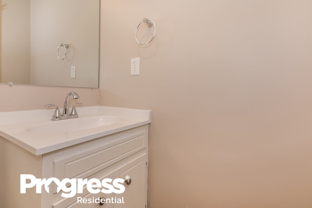 Building Photo - 6535 Andora Dr