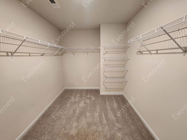 Building Photo - 4708 Fairfax Dr