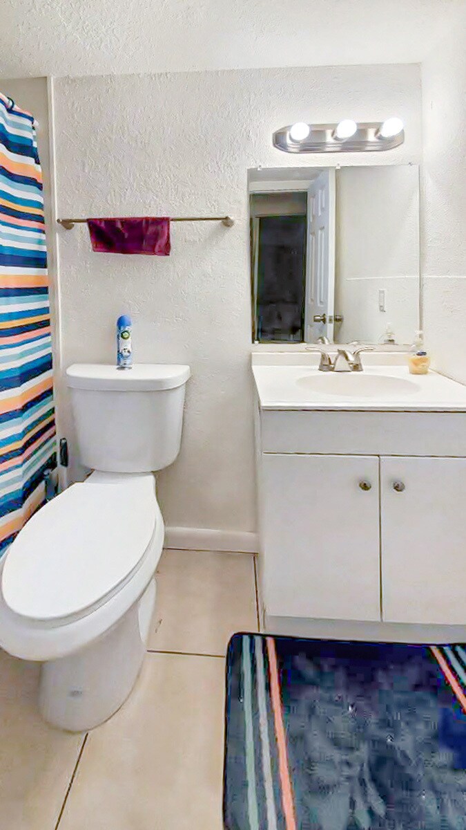 Building Photo - 8506 N Brooks St