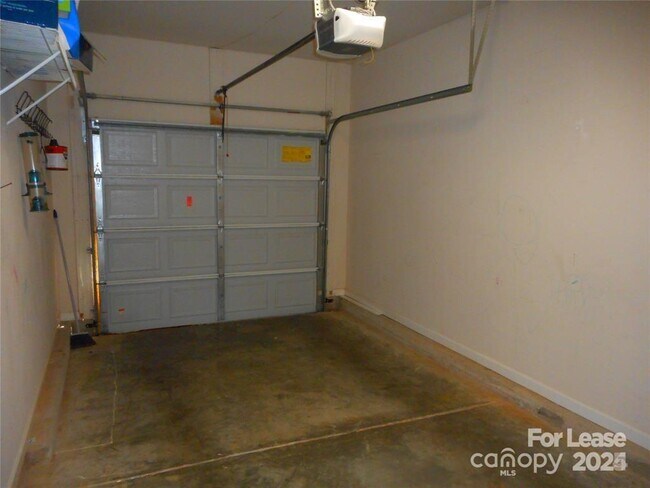 Building Photo - 11310 Ladonia Ct
