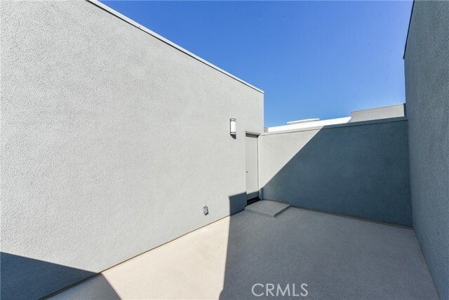 Building Photo - 1418 S Urbana St