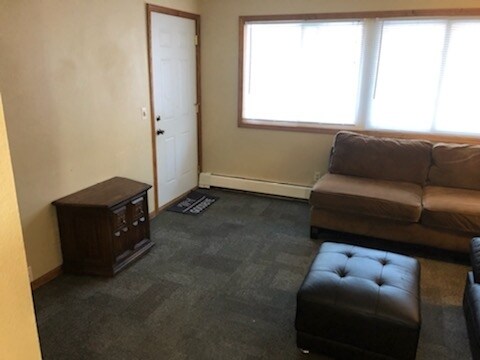 Building Photo - 2832 S 31st Ave