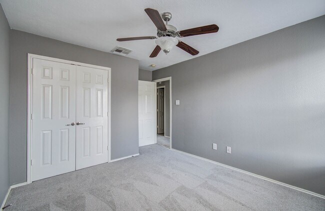 Building Photo - 14034 Chelseahurst Ln