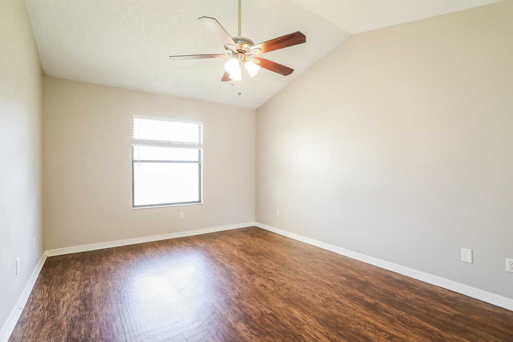 Building Photo - 8245 Hamden Cir W