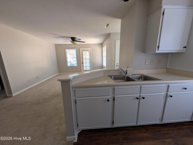 Building Photo - 1203 Wilshire Cir