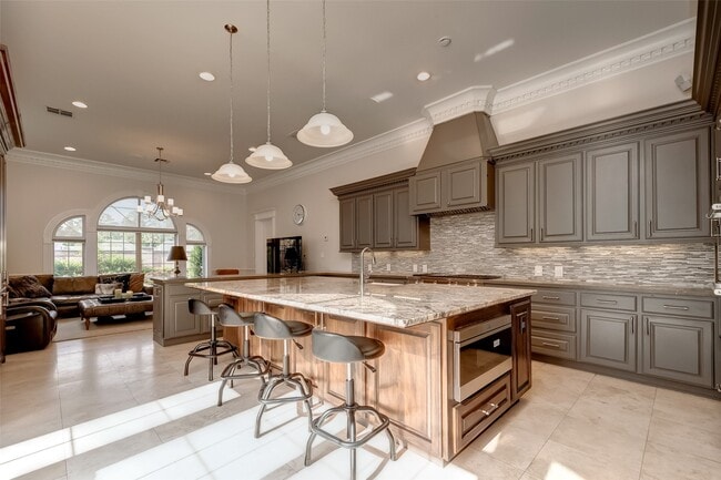 Building Photo - 12445 Memorial Dr