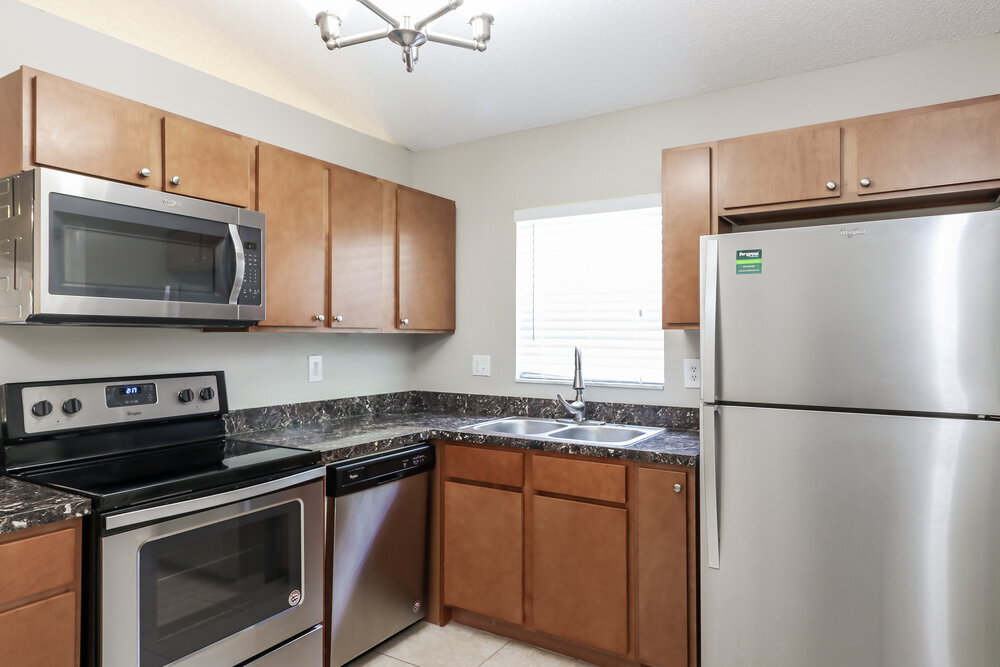 Building Photo - 1810 Coyote Pl