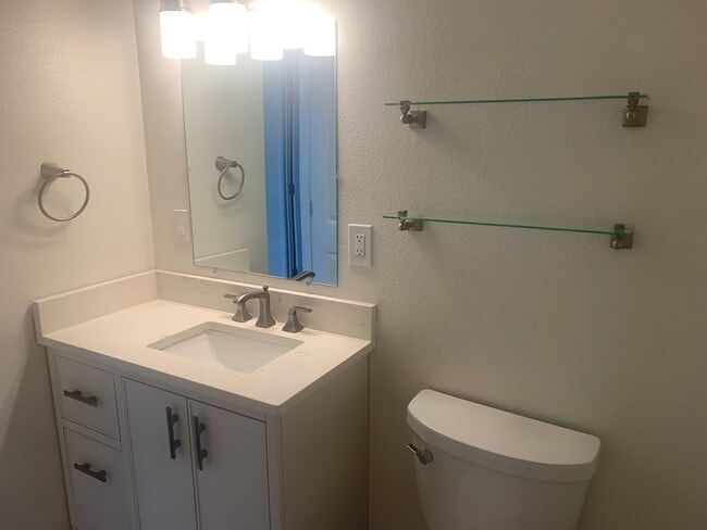 Building Photo - 4314 Eagle View Ct