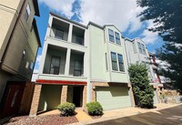 Building Photo - 1407 Dart St