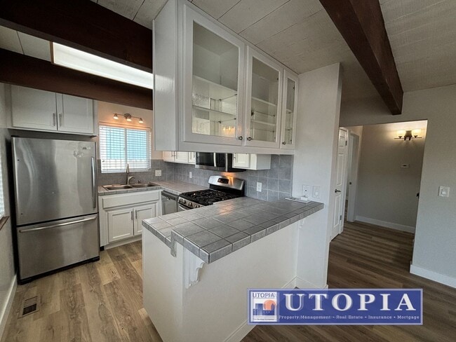 Building Photo - Beautiful and Bright Santa Cruz Home Coming Soon