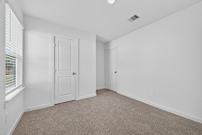 Building Photo - 8007 Marconi Corsco Dr