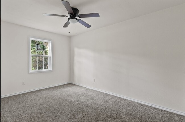 Building Photo - 5031 Mallow St
