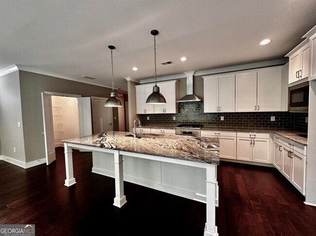 Building Photo - 207 Bellehaven Pl
