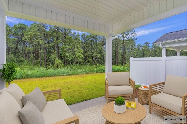 Building Photo - ***MOVE-IN SPECIAL*** $500 OFF OF YOUR FIRST MONTH'S RENT AND APPLICATION FEES WAIVED UPON APPROV...