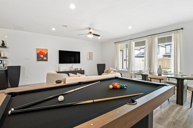 Building Photo - 3208 Rainwood Gate Dr