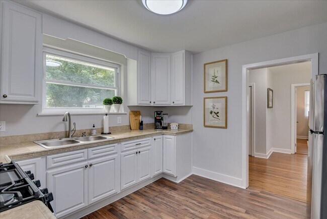 Building Photo - Martin Estates - Richmond County