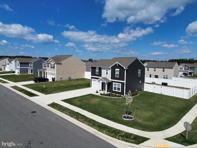 Building Photo - 1650 Terrapin Cir