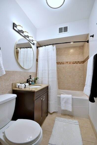 Building Photo - 1301 W Touhy Ave