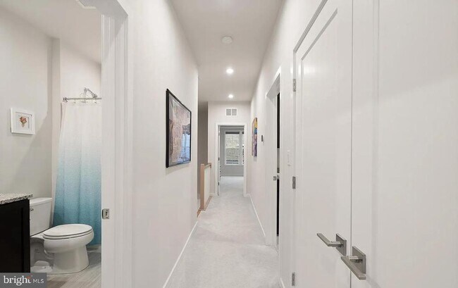 Building Photo - 7461 Backett Wood Ter