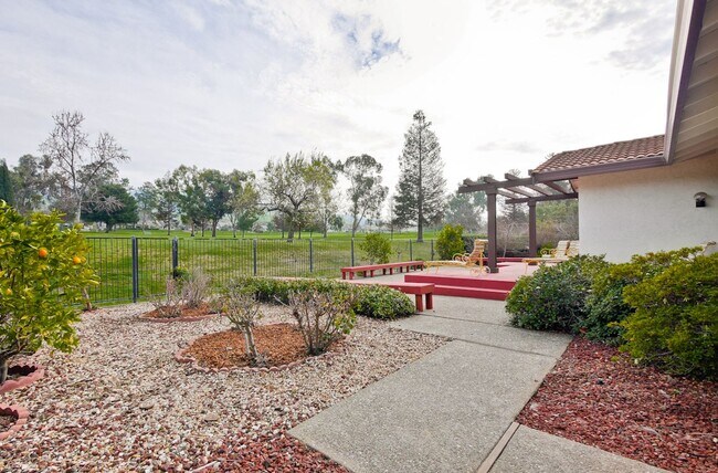 Building Photo - Wow! What a Great Home! Available Soon!
