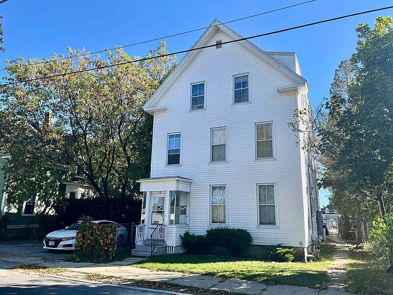 Building Photo - 13 Pennacook St