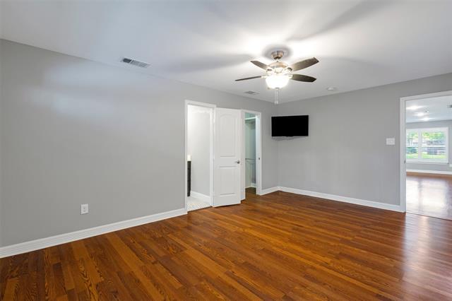 Building Photo - 4628 Surf Dr