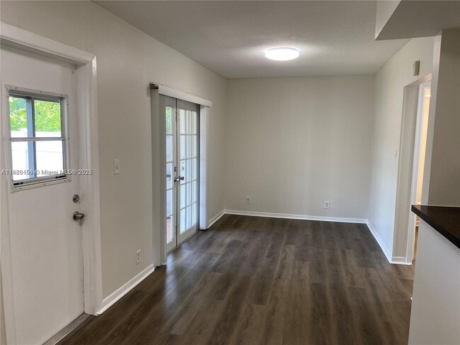 Building Photo - 6543 Boulevard of Champions