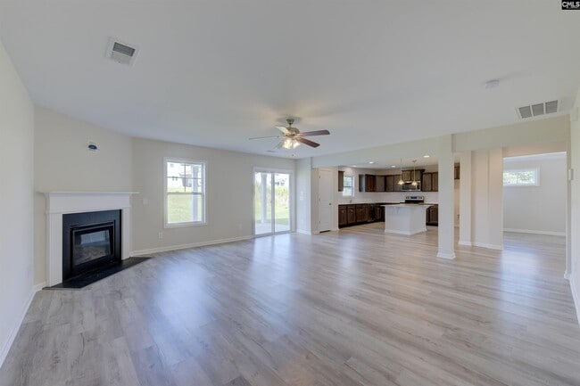 Building Photo - 139 Texas Black Way