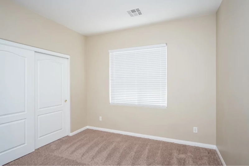 Building Photo - 915 Golden Poppy St
