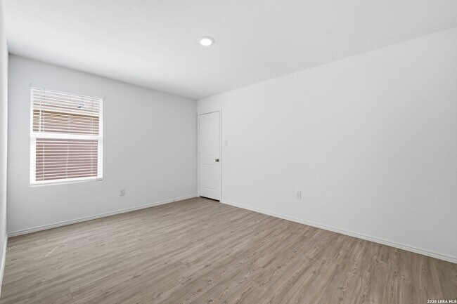 Building Photo - 306 Ambush Ridge