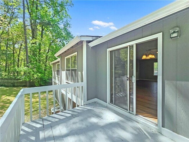 Building Photo - 7080 Greenbower Ln
