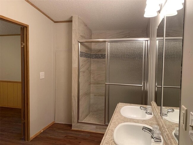 Building Photo - 33107 Bear Branch Ln