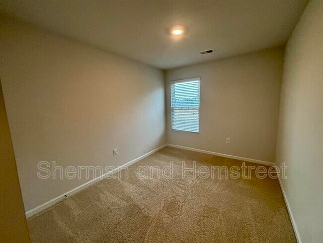 Building Photo - 934 Quaint Parish Cir