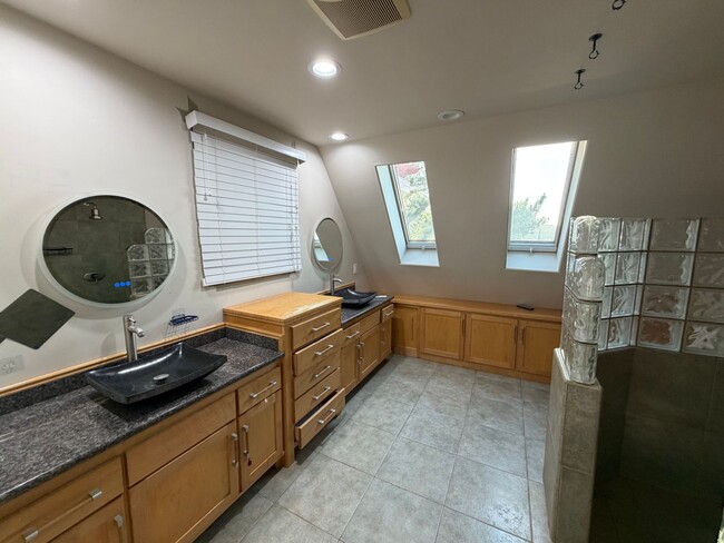 Building Photo - Secluded Mountain View Estate | 2BD/2BA | 30 Acres | Nipomo, CA