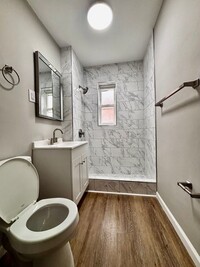 Building Photo - Newly Renovated 2 bedroom in Fairborn!