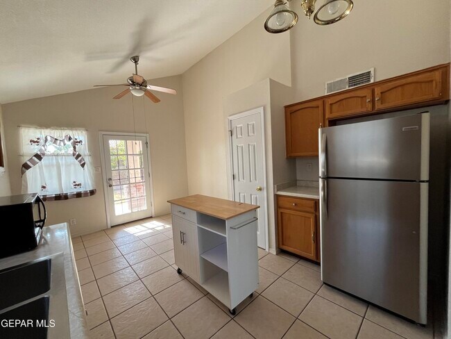 Building Photo - 3844 Tierra Fiji Ln
