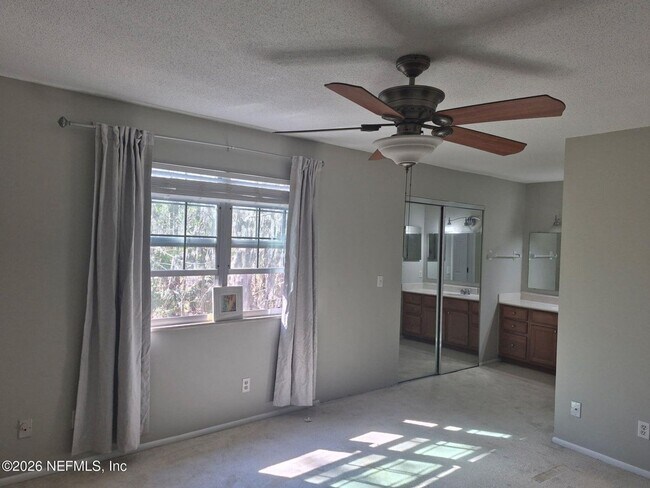 Building Photo - 4810 Windrush Ln