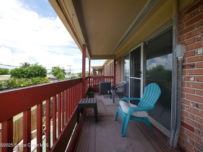 Building Photo - 923 S Colonial Ct
