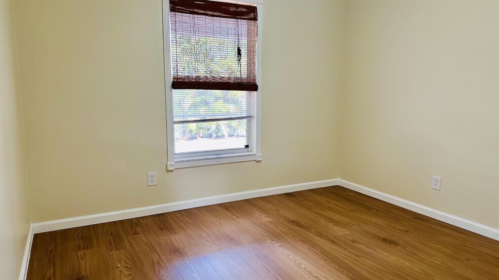 Building Photo - 14453 73rd St N