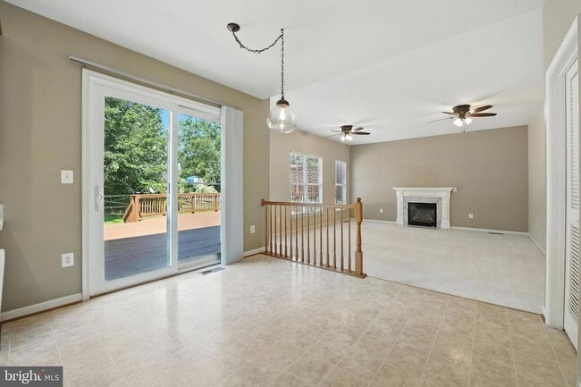 Building Photo - 9144 Big Springs Loop