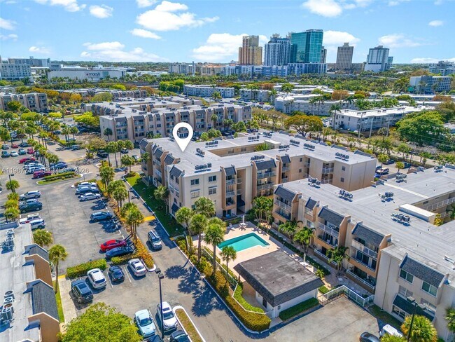 Building Photo - 7765 SW 86th St