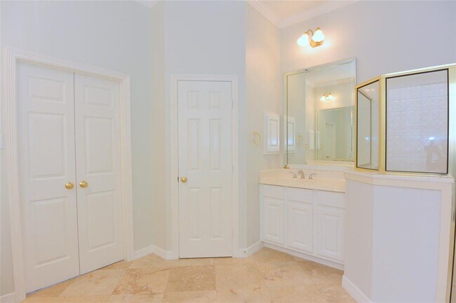 Building Photo - 5902 Indian Hills Ln
