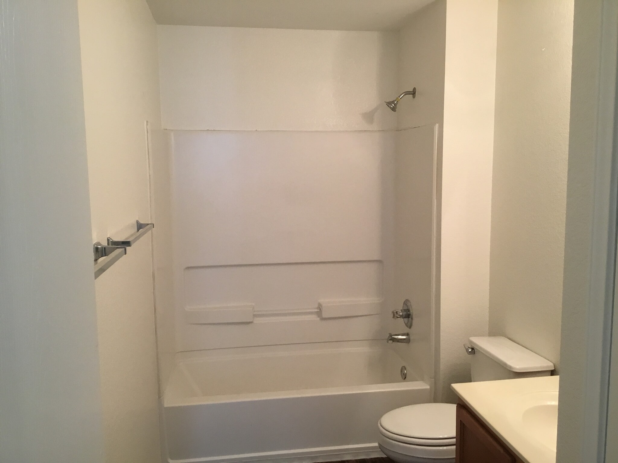 Building Photo - 6202 Roseborough Dr