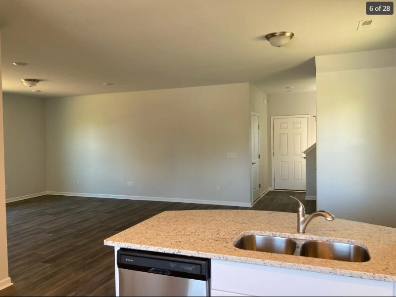 Building Photo - 2019 Sercy Dr